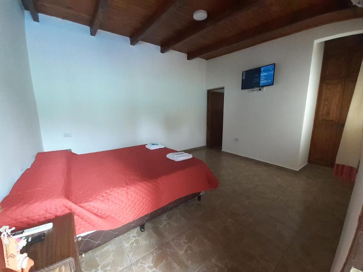Hosteria Los Abuelos Сан-Сальвадор-де-Жужуй Экстерьер фото